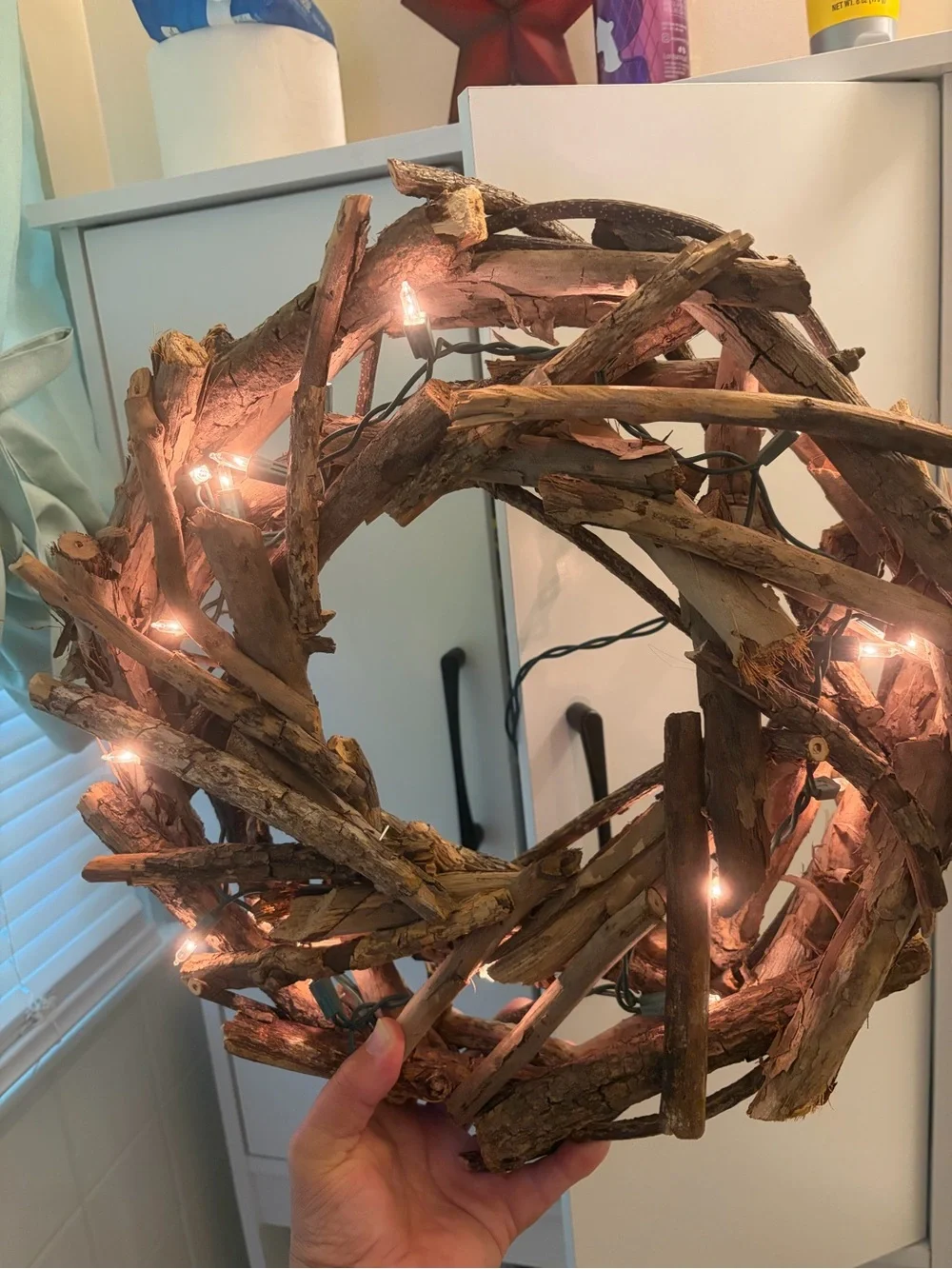 Driftwood Holiday Wreath with Warm White Lights - Natural Brown